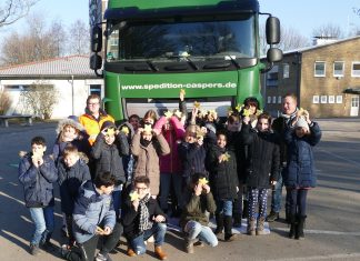 "Vorsicht, toter Winkel": Grundschüler sollen für diese Gefahrenquelle sensibilisiert werden. Foto: Privat